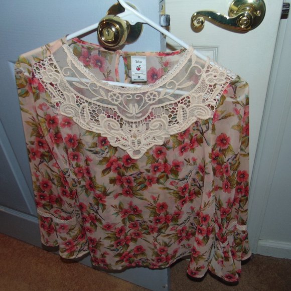 disney  princess blouse - Picture 4 of 4